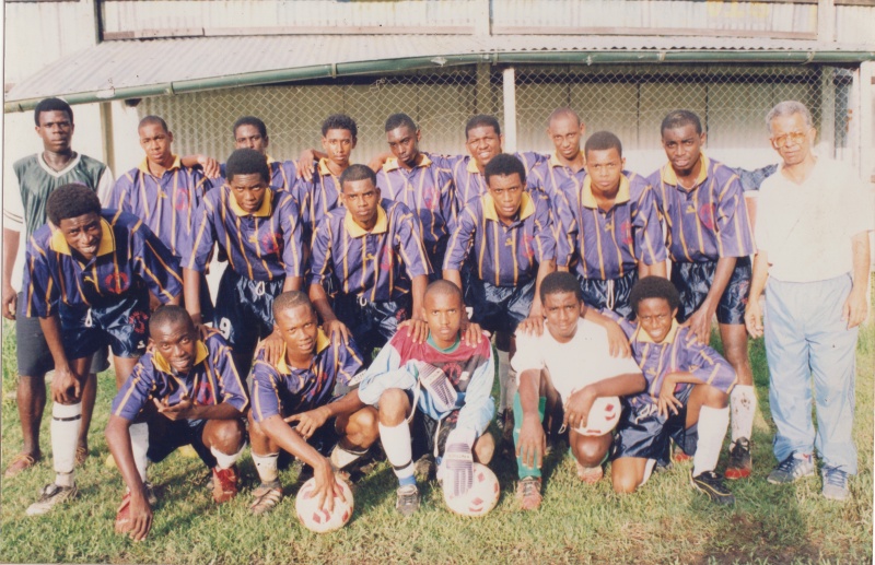 Bestand:Voetbal 030.jpg