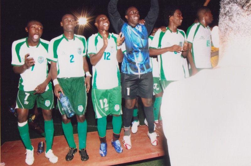 Bestand:Voetbal 016.jpg