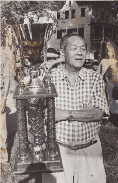 Bestand:Zangvogels 001.jpg