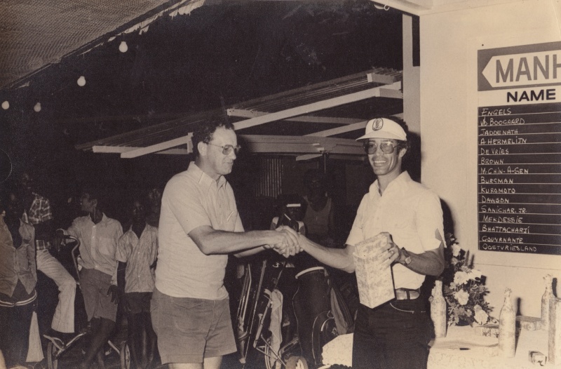 Bestand:Biljart 008-resize50pc.jpg