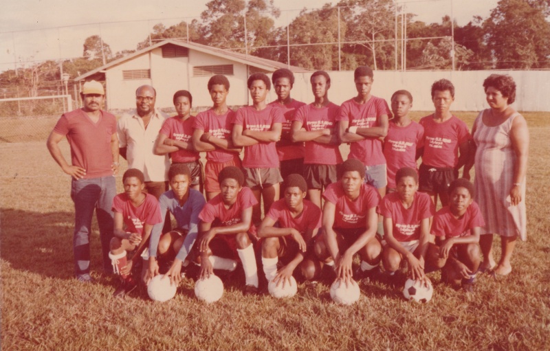 Bestand:Voetbal 062.jpg