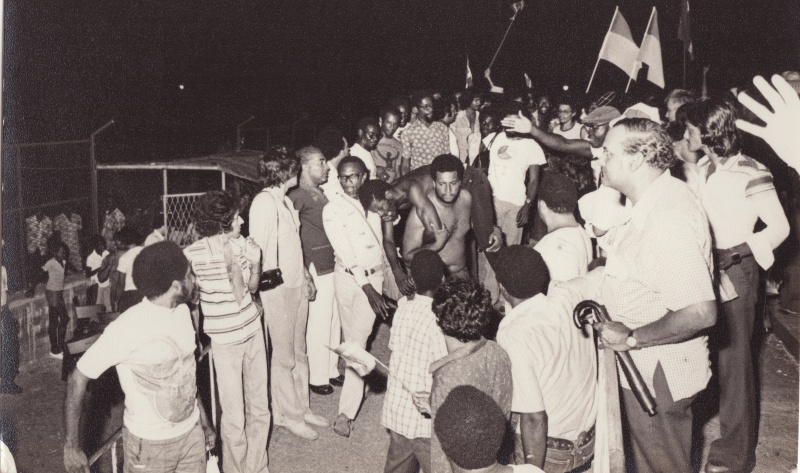 Bestand:Voetbal 032.jpg