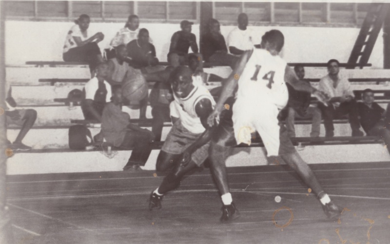 Bestand:Basketbal 013.jpg