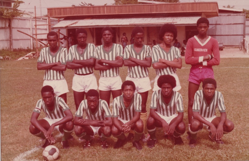 Bestand:Voetbal 021.jpg