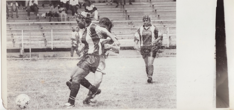 Bestand:Voetbal 013.jpg