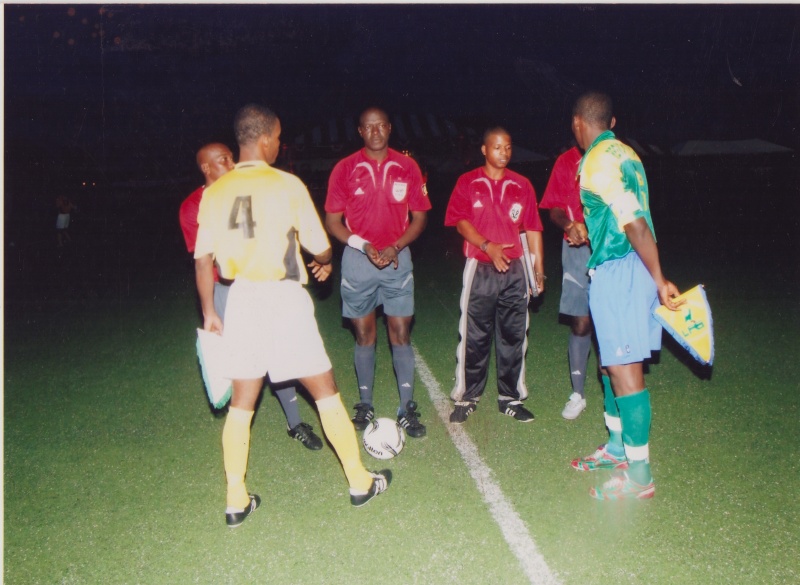 Bestand:Voetbal 066.jpg