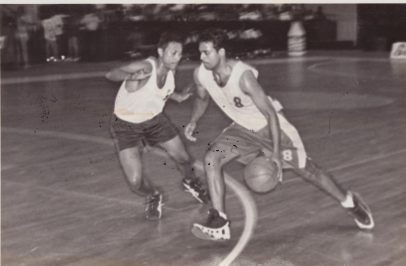 Bestand:Bijna geen voetbal 012.jpg