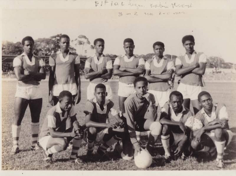 Bestand:Voetbal 027.jpg