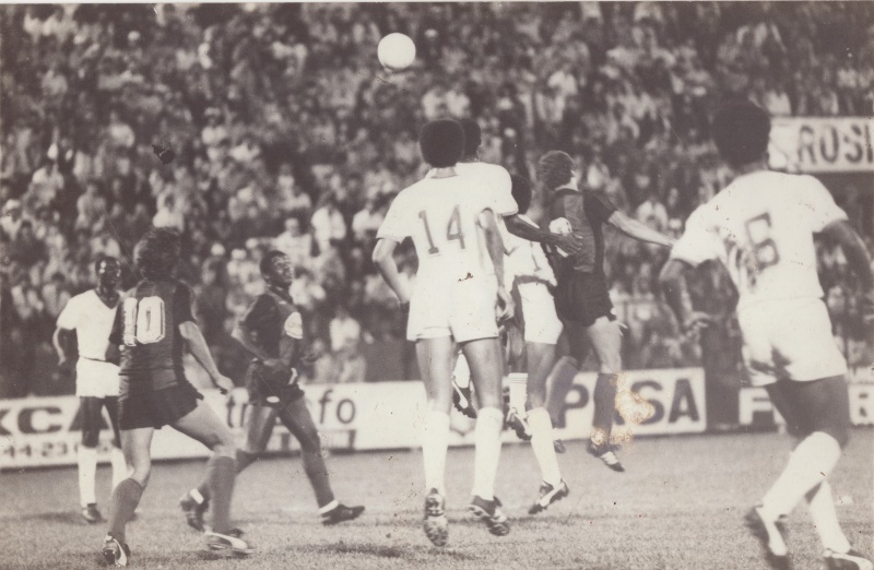 Bestand:Voetbal 081.jpg