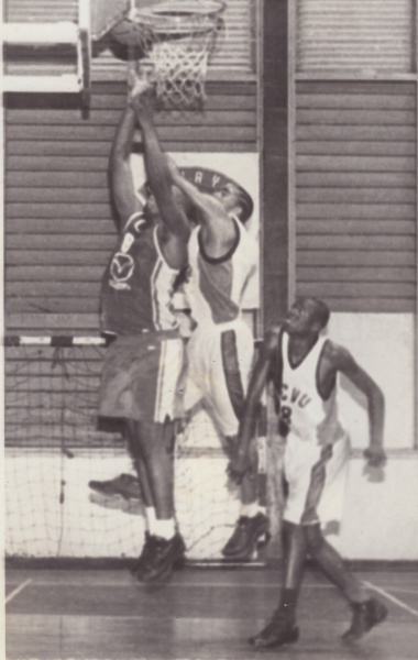 Bestand:Basketbal 025.jpg