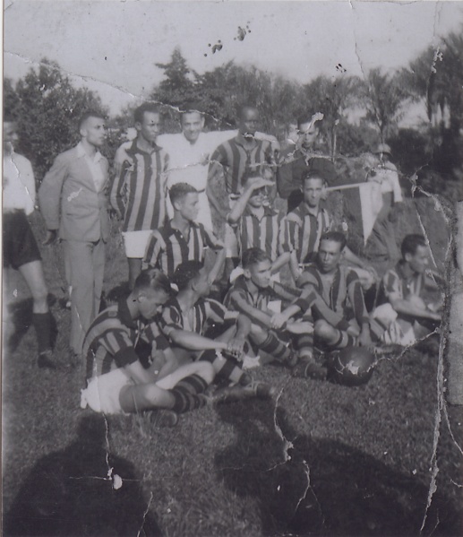 Bestand:Voetbal 025.jpg